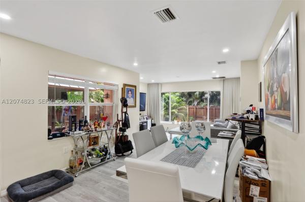 Oak Grove, 920 SW 30th St #1-2, Fort Lauderdale, Florida 33315, image 2