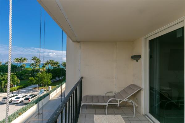 La Estates, 1880 S Ocean Dr #406, Hallandale Beach, Florida 33009, image 2