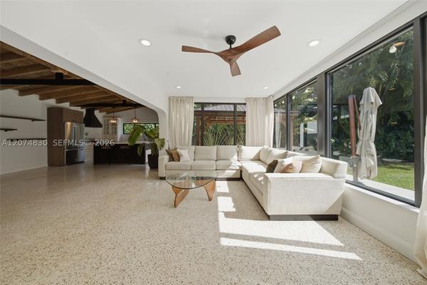 Biscayne Park Estates, 12025 NE 5th Ave, Biscayne Park, Florida 33161, image 1