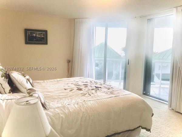 Sands Pointe, 16711 Collins Ave #706, Sunny Isles Beach, Florida 33160, image 3