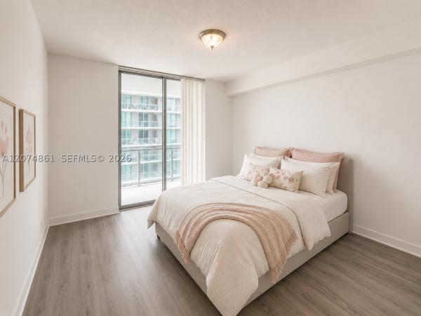 Miami, Florida 33130, image 2