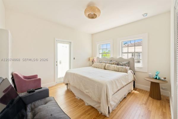 Surprise Lake, 524 W 47th St, Miami Beach, Florida 33140, image 3