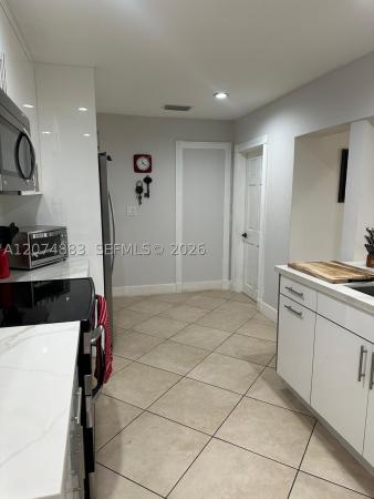 14861 SW 70th St, Unincorporated Dade County, Florida 33193, image 1