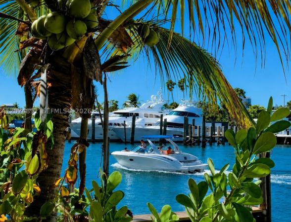 Middle River Villas, 815 Middle River Dr #304, Fort Lauderdale, Florida 33304, image 3