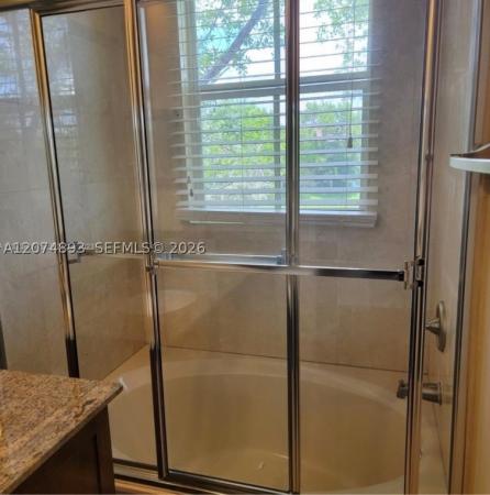 Tuscan Villas, 2851 W Prospect Rd #1006, Tamarac, Florida 33309, image 2