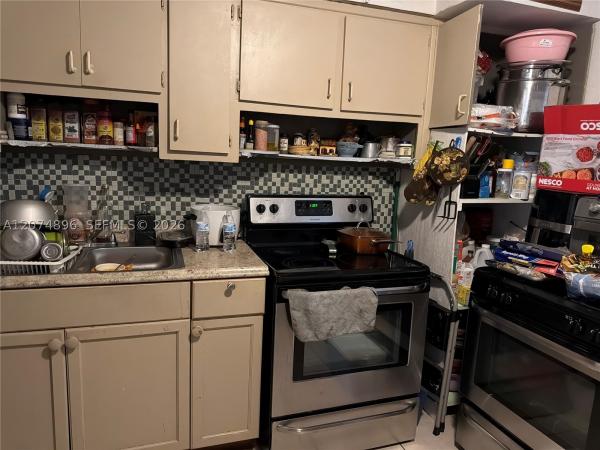 1120 NE 111th St, Unincorporated Dade County, Florida 33161, image 1