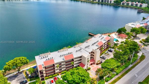 Lake Emerald, 114 Lake Emerald Dr #409, Oakland Park, Florida 33309, image 1