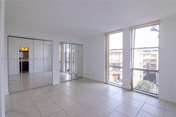 Casa Del Sol, 1750 W 46th St #521, Hialeah, Florida 33012, image 1
