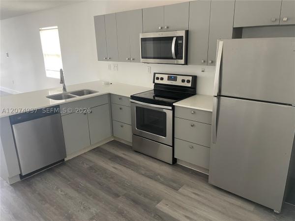 2290 SW 58th Ave, Unincorporated Dade County, Florida 33155, image 2