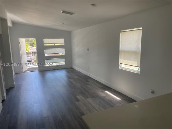 2290 SW 58th Ave, Unincorporated Dade County, Florida 33155, image 1