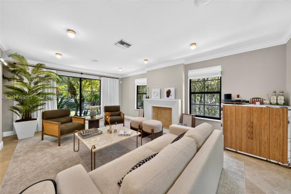 Riviera, 1043 Alfonso Ave, Coral Gables, Florida 33146, image 2