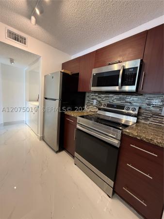 15781 SW 106th Ter #104, Unincorporated Dade County, Florida 33196, image 3
