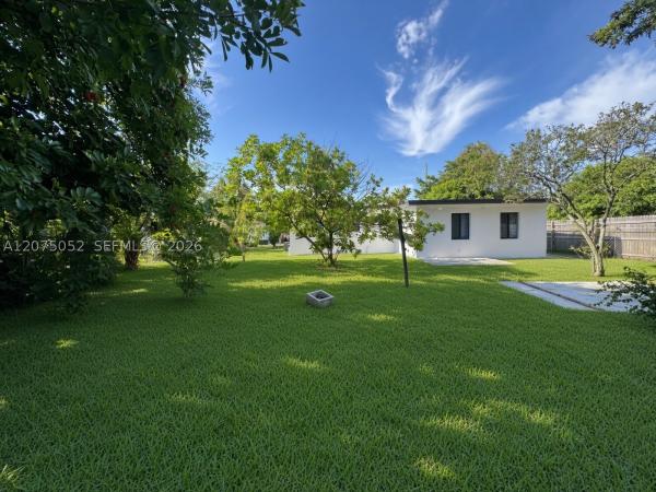 Lauderdale Manors, 1119 NW 11th Ct, Fort Lauderdale, Florida 33311, image 2