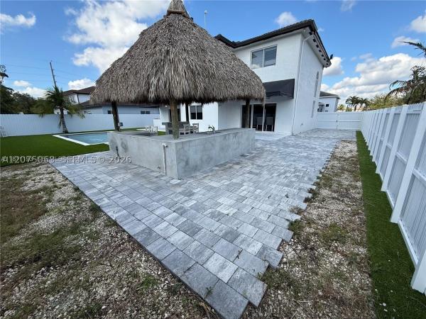 15624 SW 20th St, Unincorporated Dade County, Florida 33185, image 1
