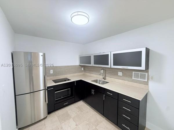 Roney Palace, 2301 Collins Ave #621, Miami Beach, Florida 33139, image 1