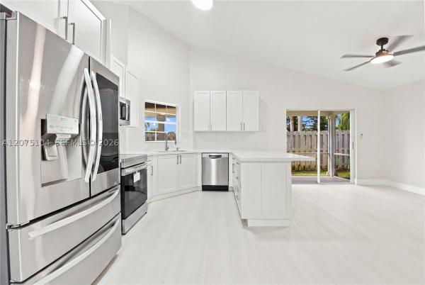 Scarborough, 1181 SW 108th Ter, Davie, Florida 33324, image 3