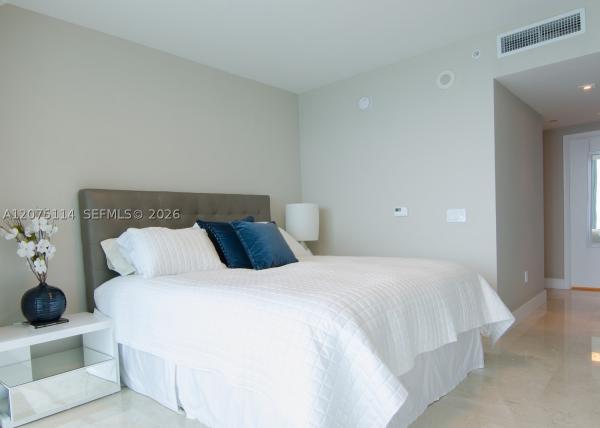 Jade Beach, 17001 Collins Ave #3804, Sunny Isles Beach, Florida 33160, image 1