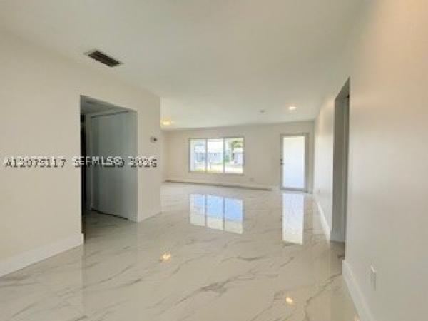 Sunrise Golf Village, 9020 NW 24th Pl #24PL, Sunrise, Florida 33322, image 2