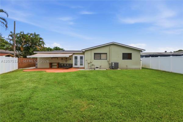 Boulevard Heights, 6620 SW 6th St, Pembroke Pines, Florida 33023, image 3