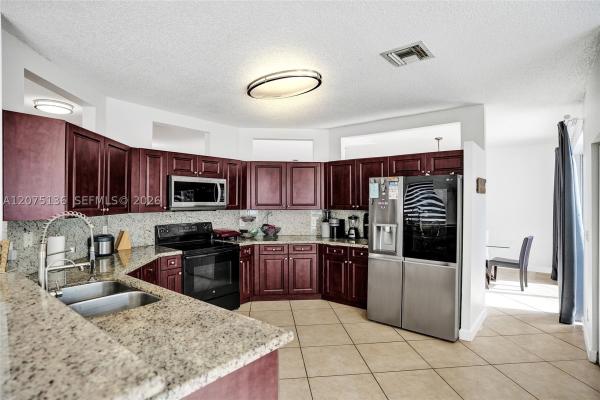 Silver Lakes, 1933 SW 180th Ter, Miramar, Florida 33029, image 2