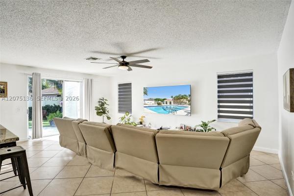 Silver Lakes, 1933 SW 180th Ter, Miramar, Florida 33029, image 1