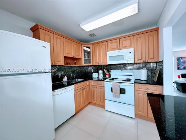 Alton Star, 1236 Alton Rd #503, Miami Beach, Florida 33139, image 3