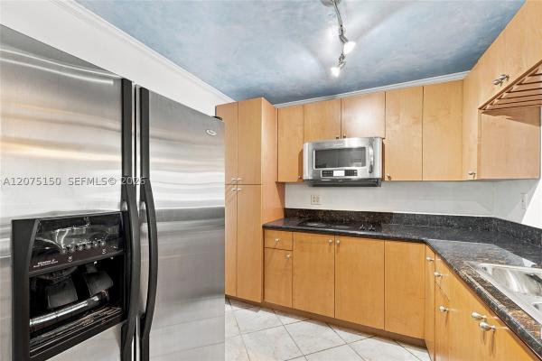 Imperial Towers, 1801 S Ocean Dr #640, Hallandale Beach, Florida 33009, image 1