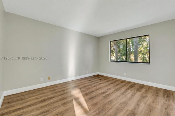 Racquet Club At Bonaventure, 402 Lakeview Dr #201, Weston, Florida 33326, image 2