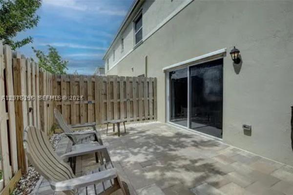 Keys Pointe, 565 NE 5th Pl, Florida City, Florida 33034, image 2