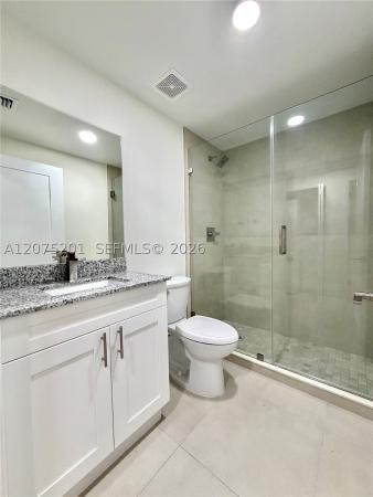 310 E 7th St #203, Hialeah, Florida 33010, image 2