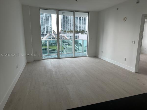 Brickell On The River North Tower, 31 SE 5th St #1007, Miami, Florida 33131, image 1