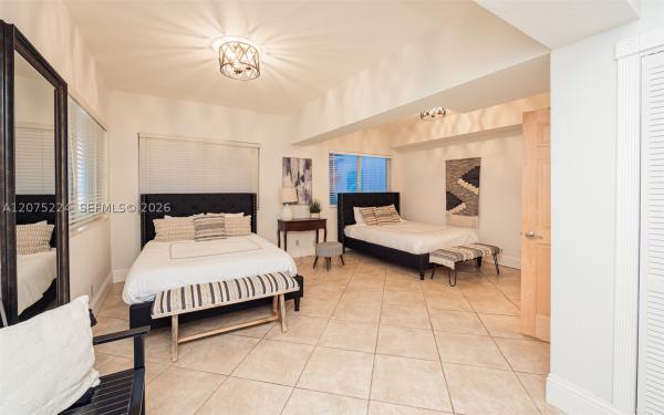 Hollywood Central Beach, 302 Balboa St, Hollywood, Florida 33019, image 2