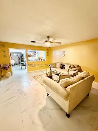Washington Park, Fort Lauderdale, Florida 33311, image 2