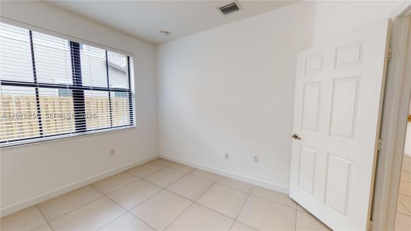 Doral Cay, 10428 NW 61st St, Doral, Florida 33178, image 2