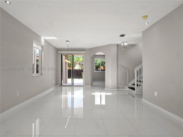 15392 SW 25th Ter, Unincorporated Dade County, Florida 33185, image 3