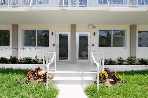 Erika Sobe, 1601 Meridian Ave #101, Miami Beach, Florida 33139, image 2