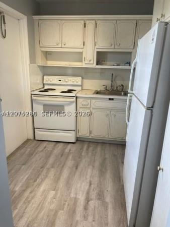 Hillcrest, 950 Hillcrest Dr #506, Hollywood, Florida 33021, image 3