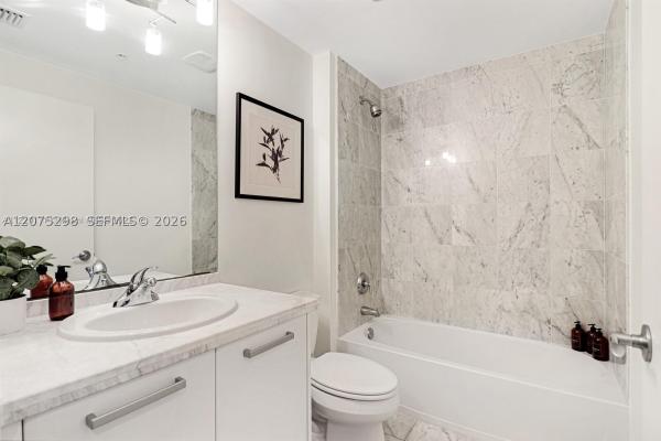 Vizcayne South, 253 NE 2nd St #508, Miami, Florida 33132, image 1