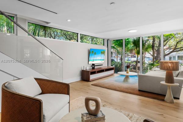 Ocean Beach, 234 Washington Ave #A, Miami Beach, Florida 33139, image 2