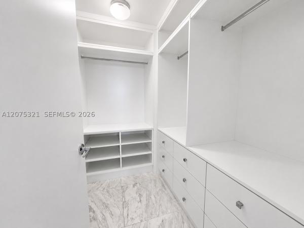 900 Biscayne Bay, 900 Biscayne Blvd #902, Miami, Florida 33132, image 2