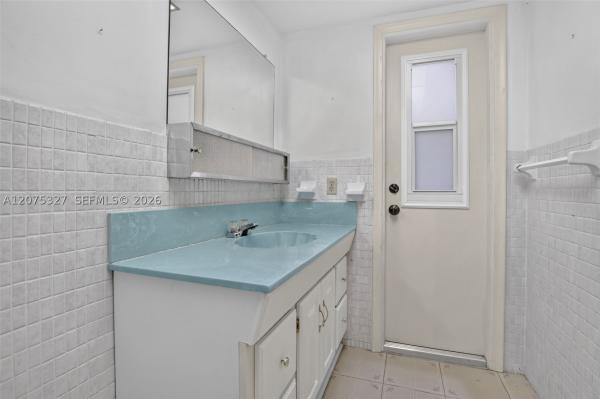 Mirror Lake Estates, 1350 NW 73rd Ave, Plantation, Florida 33313, image 3