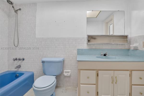 Mirror Lake Estates, 1350 NW 73rd Ave, Plantation, Florida 33313, image 2