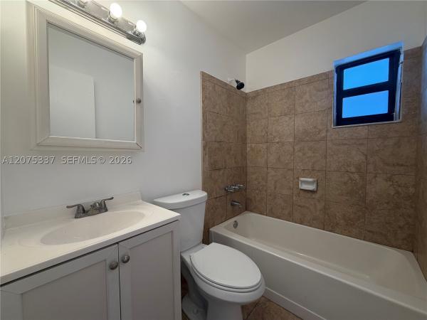 Oasis En Mango Hill, 4106 W 11th Ct #66, Hialeah, Florida 33012, image 2