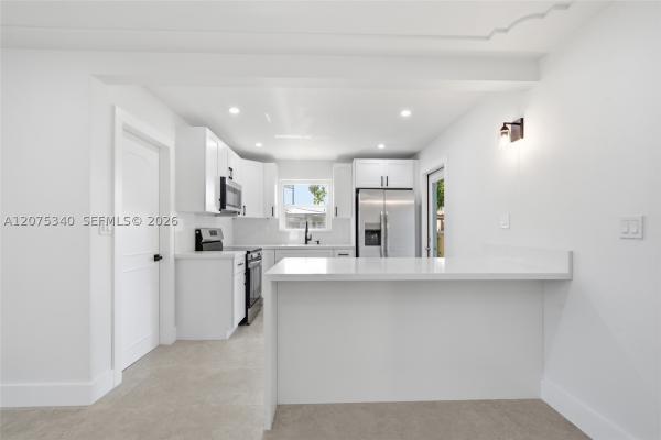 Hialeah Studio, 275 W 13th St, Hialeah, Florida 33010, image 3
