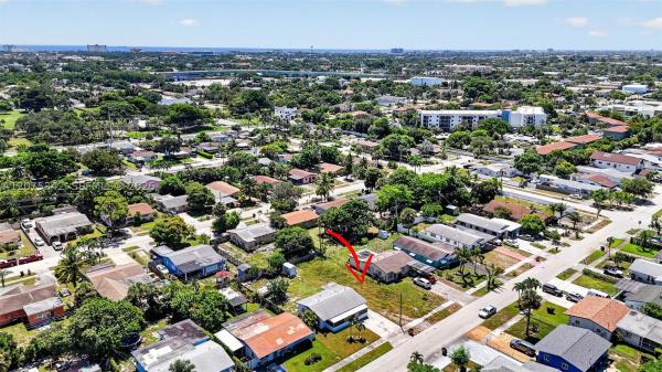 College Park, 600 NW 2nd Ter, Deerfield Beach, Florida 33441, image 1