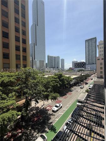 Centro, 151 SE 1st St #405, Miami, Florida 33131, image 3