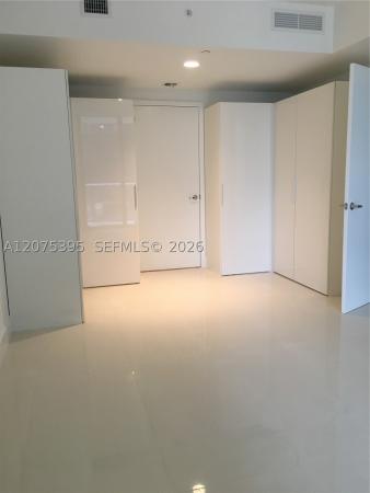 1010 Brickell, 1010 Brickell Ave #2009, Miami, Florida 33131, image 2