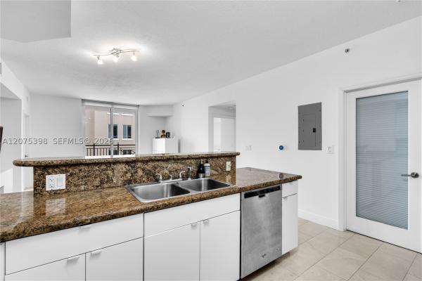 Gables Park Tower, 357 Almeria Ave #1105, Coral Gables, Florida 33134, image 2