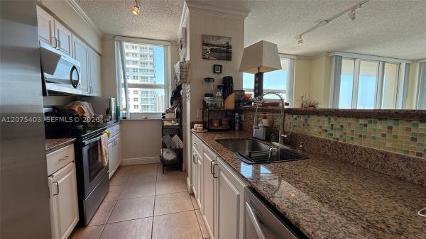 The Mark On Brickell, 1155 Brickell Bay Dr #2310, Miami, Florida 33131, image 1