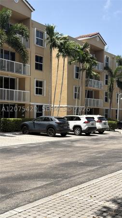 Sheridan Beach Club, 619 E Sheridan St #105, Dania Beach, Florida 33004, image 1